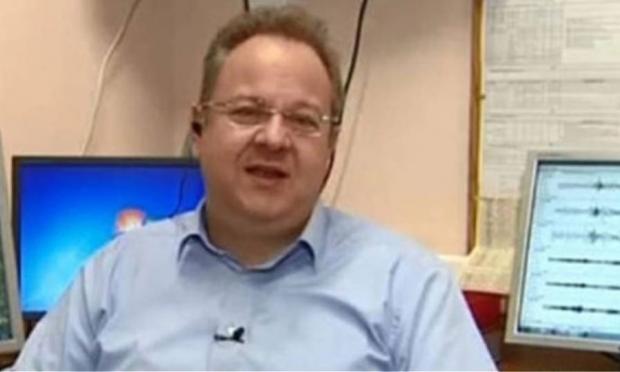 Κώστας Παπαζάχος