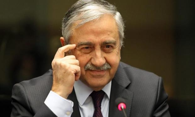 Μουσταφά Ακιντζί 