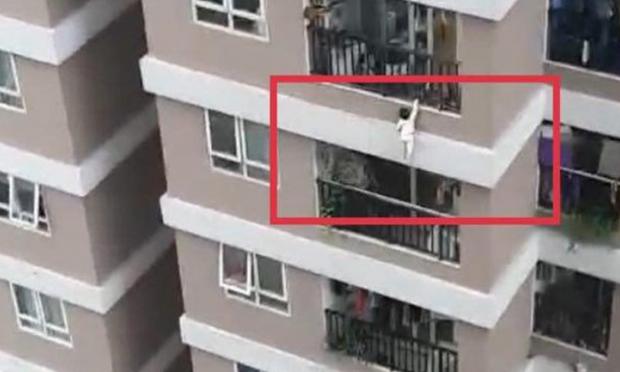 Ντελιβεράς σώζει κοριτσάκι