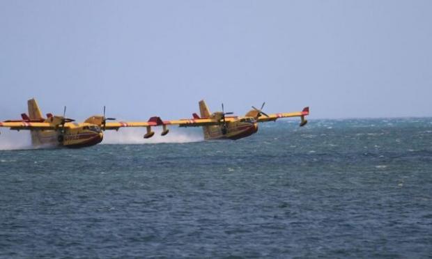 CL-415