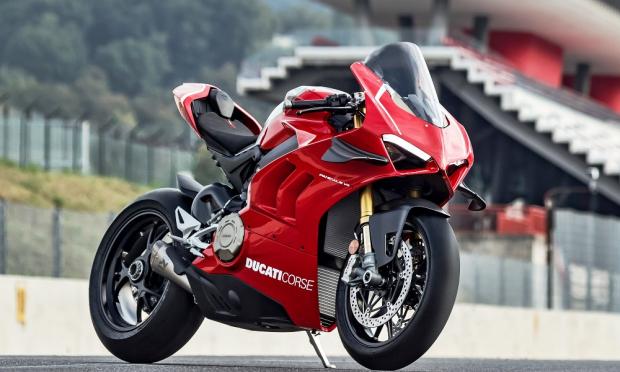 Panigale V4