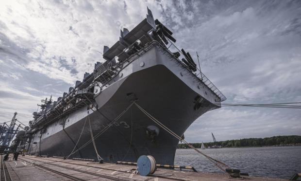 USS Kearsarge στην Λιθουανία