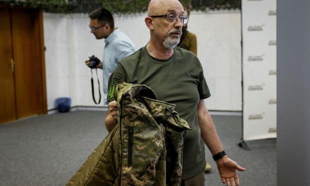 Ρέζνικοφ