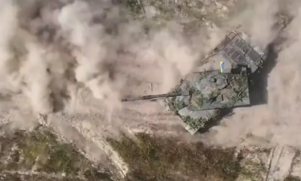 το πρώτο κατεστραμμένο άρμα Challenger 2