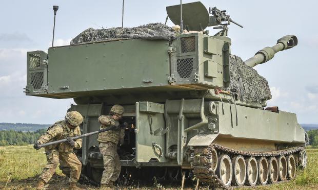 M109A6 Paladin 