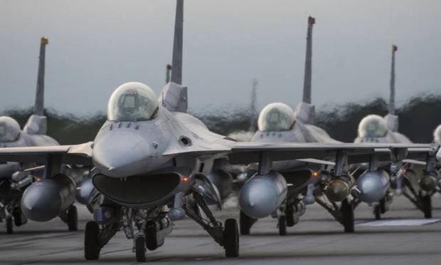 F-16 Fighting Falcon