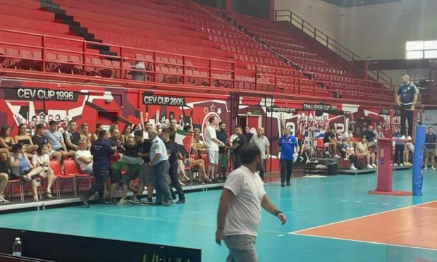volei