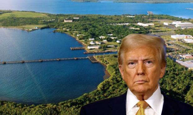 Τραμπ - Roosevelt Roads - ( Φωτο. Πενταπόσταγμα) 