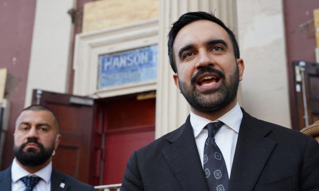 Ζοχράν Μαμντάνι