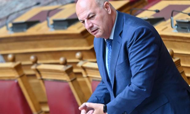 Κώστας Τσιάρας