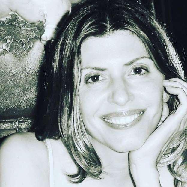 Τζένιφερ Ντούλος