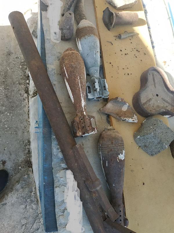 πολεμικό υλικό σπίτι κατάσχεση