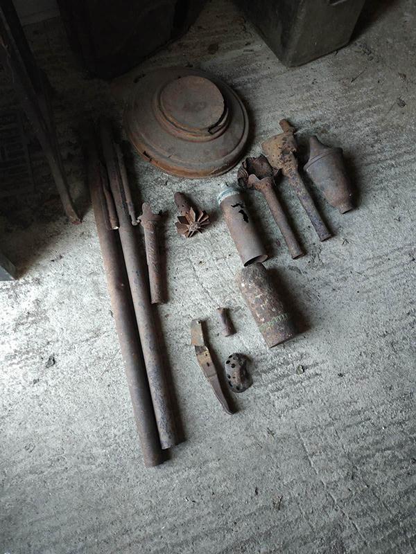 πολεμικό υλικό σπίτι κατάσχεση