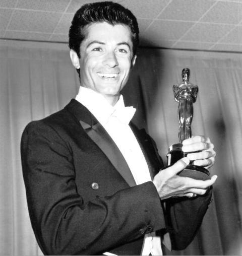 Γιώργος Τσακίρης