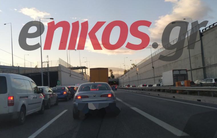 κίνηση στην Αττική οδό