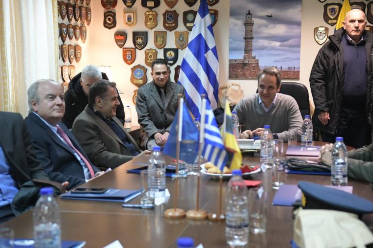 μητσοτακης πτερυγα μαχης