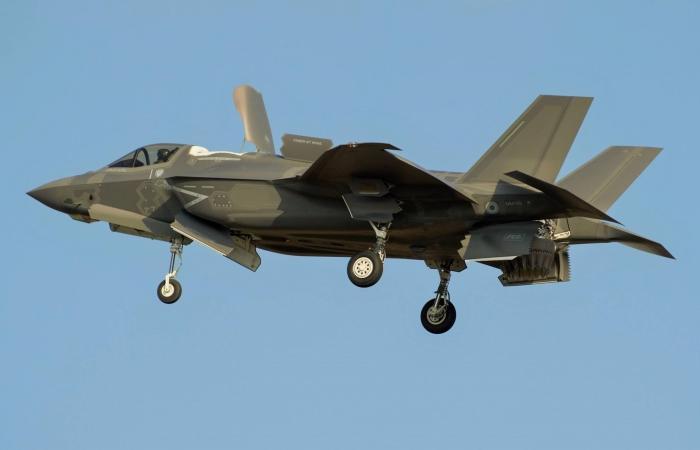 f35