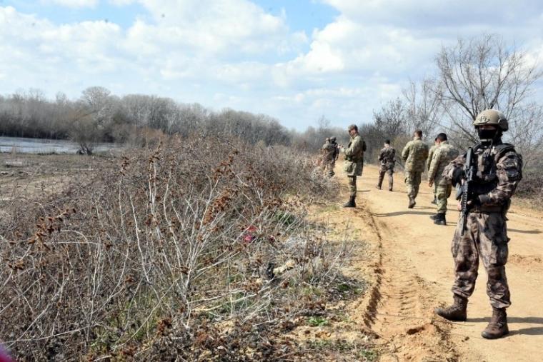 Τούρκοι στον Έβρο