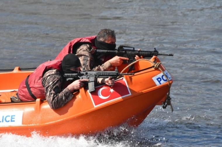 Τούρκοι στον Έβρο