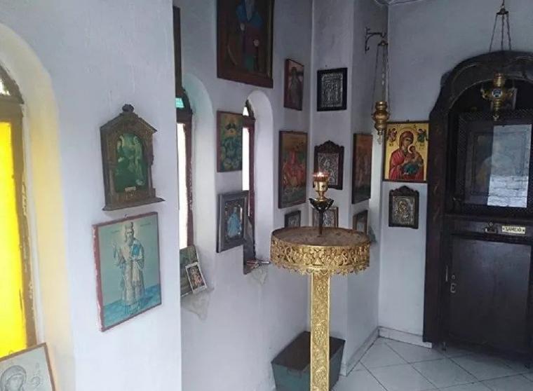 εκκλησάκι