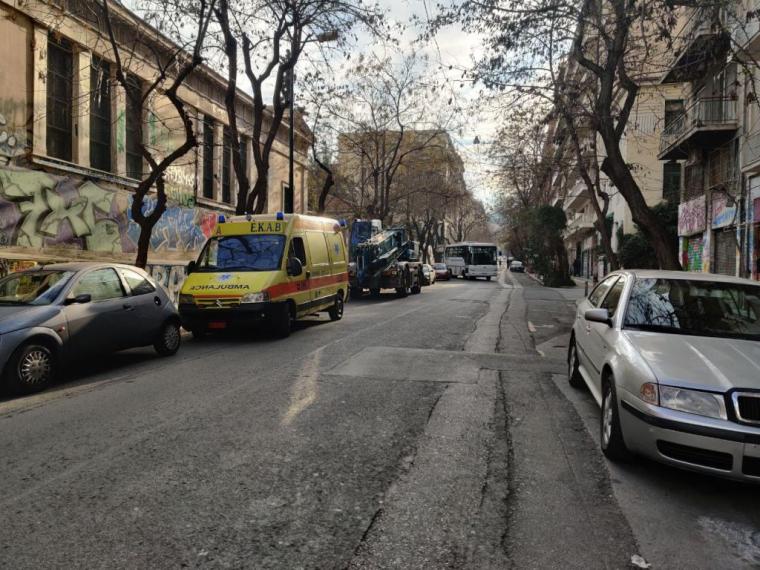 επιχείρηση στο Πολυτεχνείο