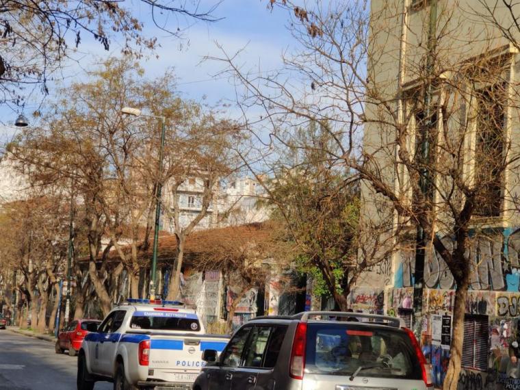 επιχείρηση στο Πολυτεχνείο