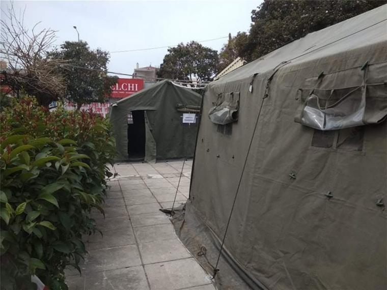 στρατιωτικές σκηνές