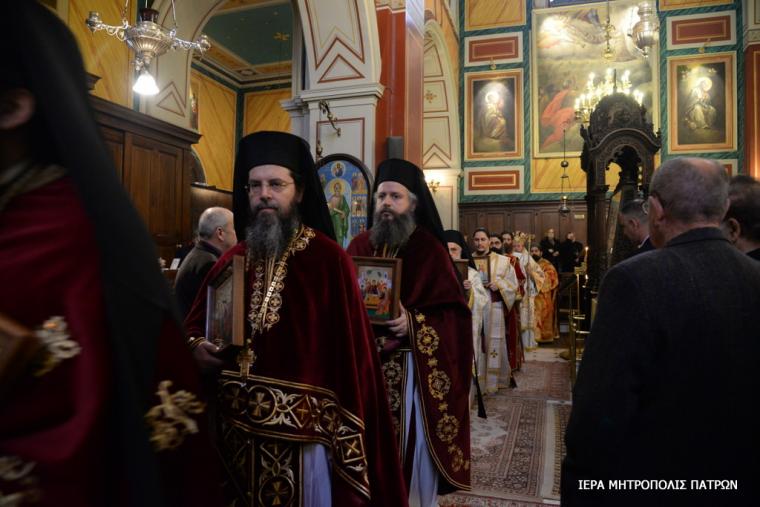  Ἱερὸ Μητροπολιτικὸ Ναὸ Εὐαγγελιστρίας Πατρῶν.