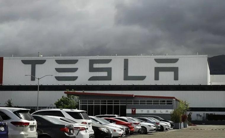 αυτοκινητοβιομηχανία Tesla