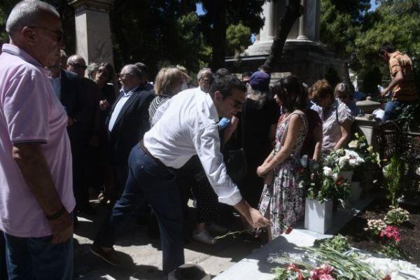 μνημόσυνο Μανώλη Γλέζου