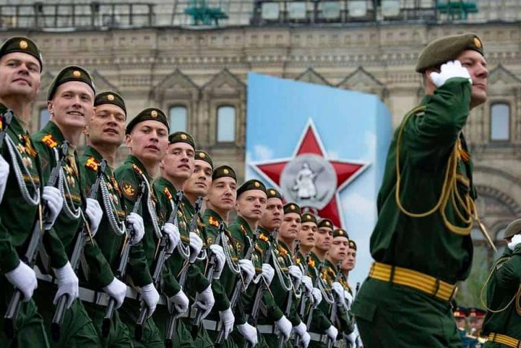 ρωσικη παρελαση