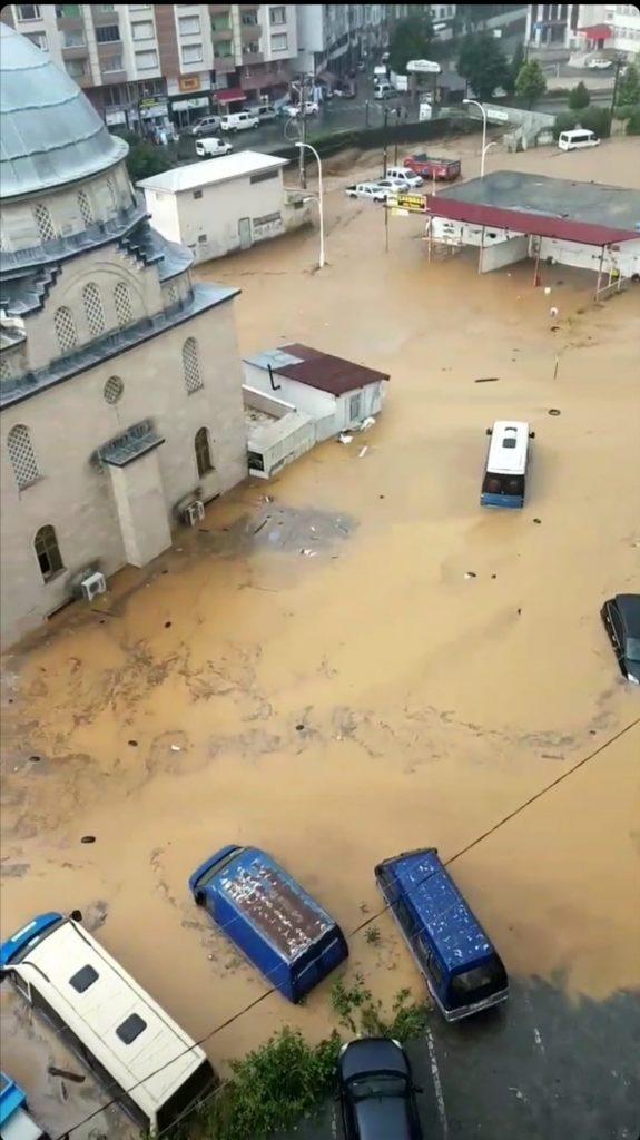 πλημμύρα στην Ριζούντα