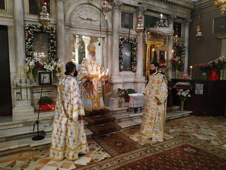 Αρχιερατικό συλλειτουργό για το θαύμα του Αγίου Σπυρίδωνα