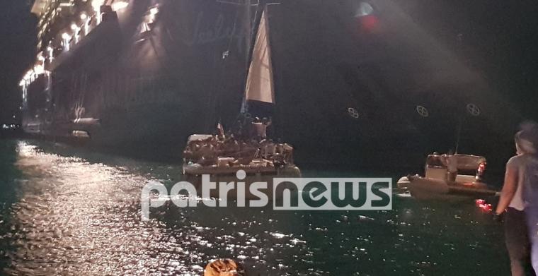 Ιστιοπλοϊκό με μετανάστες