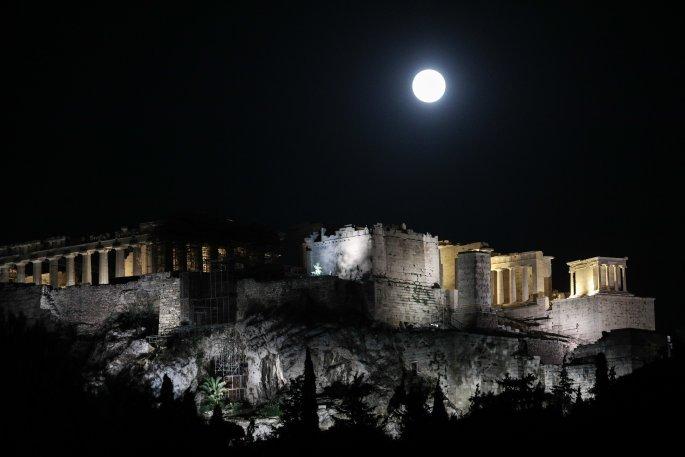 Πανσέληνος στην Ακρόπολη