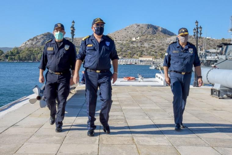 Πετράκης στη Σαλαμίνα