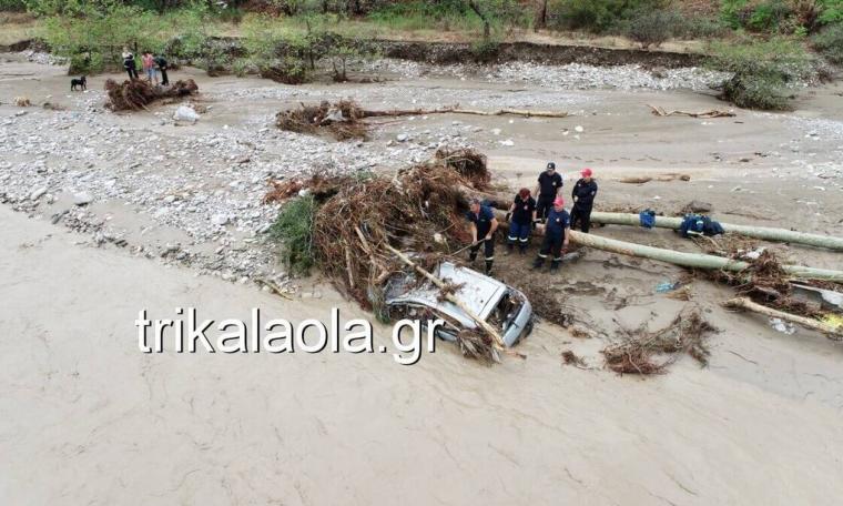 αυτοκίνητο φαρμακοποιού στο Μουζάκι