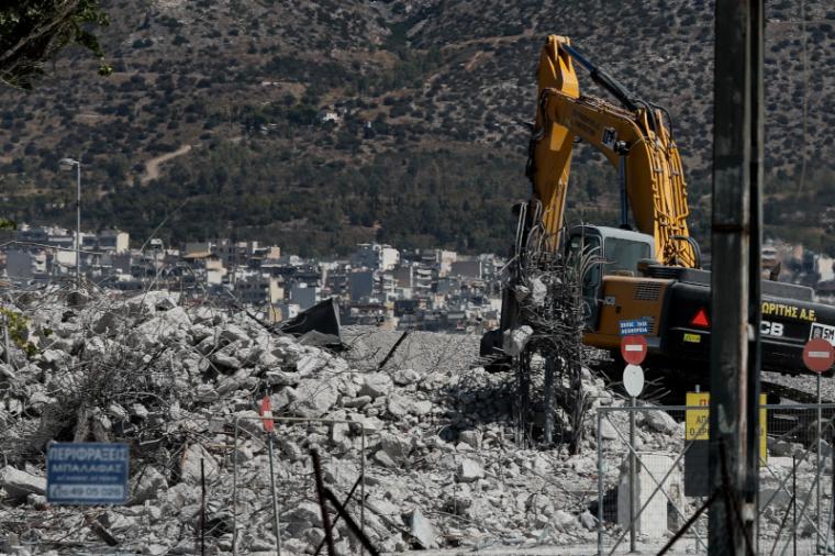 Ένα JCB επί το έργον