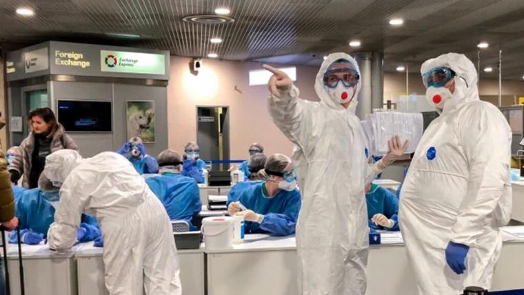 κυρίως σε άτομα που έχουν ζήσει για μεγάλο χρονικό διάστημα σε ενδημικές περιοχές