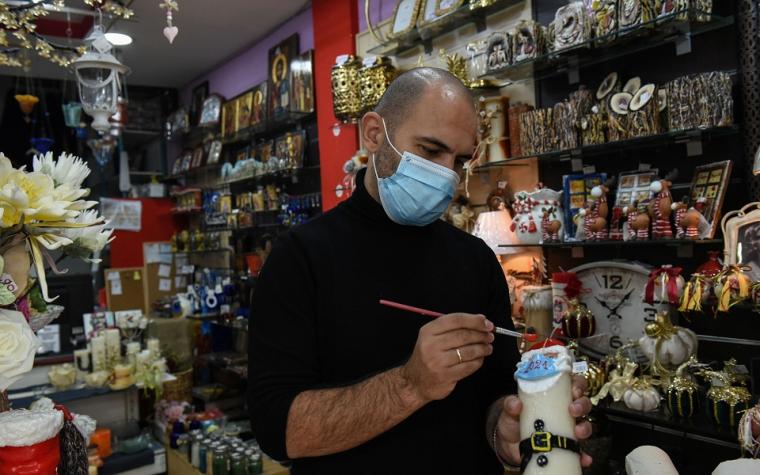διακοσμητικά κεριά με μάσκα