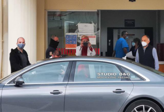 τέως βασιλιάς Κωνσταντίνος