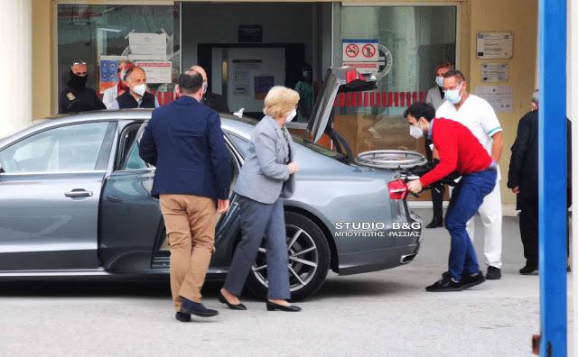 τέως βασιλιάς Κωνσταντίνος