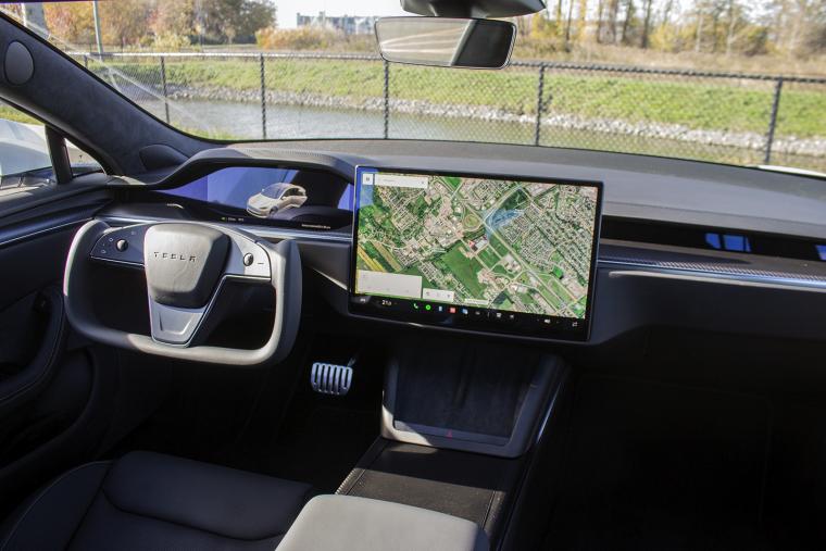 Tesla Model S Plaid εσωτερικό