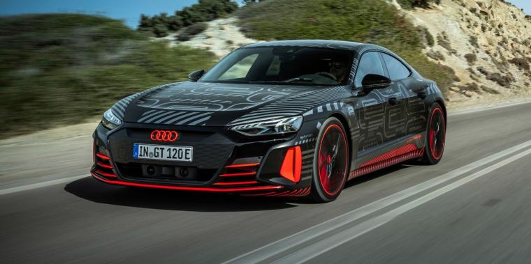 2022 Audi RS e-tron GT 