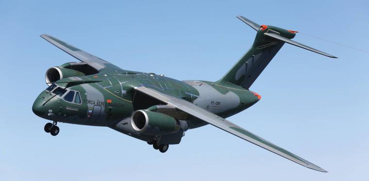 KC-390 