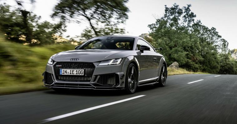 TT RS Iconic Edition