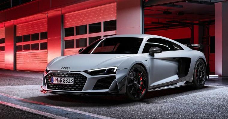 2023 R8 GT