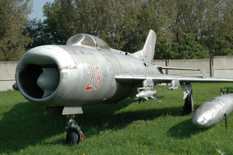 MiG-19 Farmer