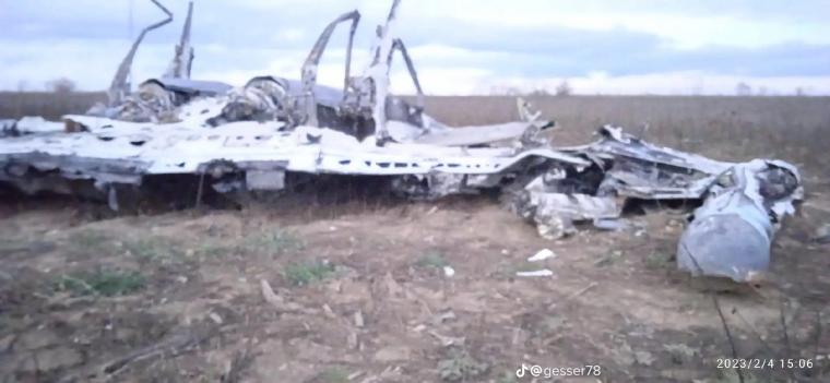 Ουκρανοί βρήκαν συντρίμμια ενός ρωσικού Su-35 