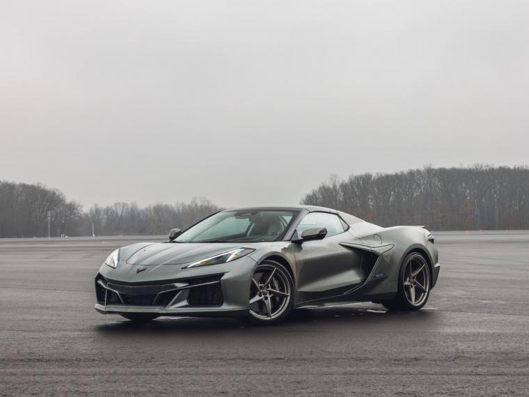Corvette E-Ray